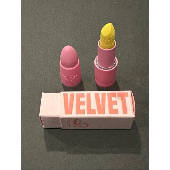 Jeffree Star Easter Sunday NEW IN BOX Velvet Trap lipstick full size - Picture 2 of 9